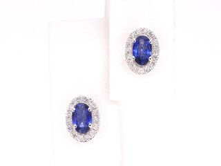 Witgouden oorbellen met diamanten en saffier