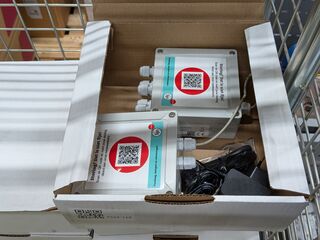 Partij elektrotechnische installatiematerialen en componenten