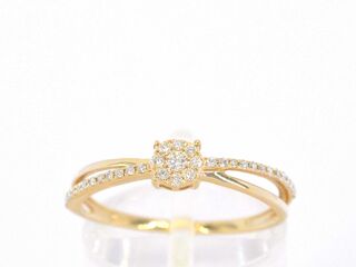 Gouden ring met diamanten