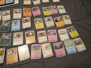 Grote Pokémonkaartenverzameling met zeldzame kaarten, verzamelmap en P