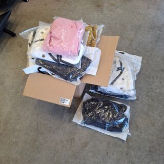 Ca. 20x Jasjes en broeken, BBWM
