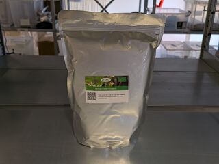 Diverse gedroogde poeders, tabletten & kruiden, O.a. Vitanics, Purason