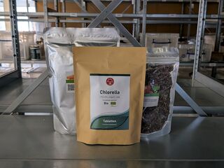 Diverse tabletten & gedroogde poeders, O.a. Vitanics