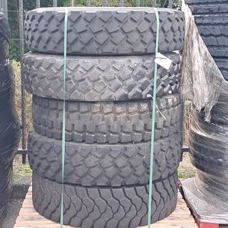 5x Vrachtwagenband, O.a Michelin, o.a XZL