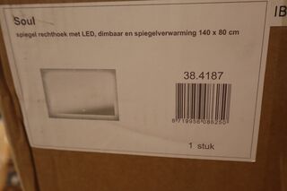 Badkamerspiegel met LED en verwarming Wiesbaden, Soul, zilver