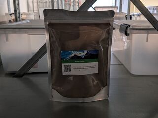 Diverse gedroogde poeders, tabletten & pollen, O.a. Vitanics, Purason