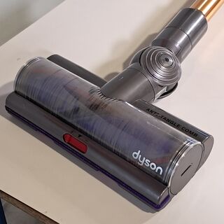 Steel stofzuiger, Dyson