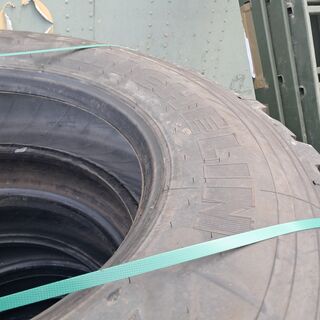 5x Vrachtwagenband, O.a Michelin, o.a XZL