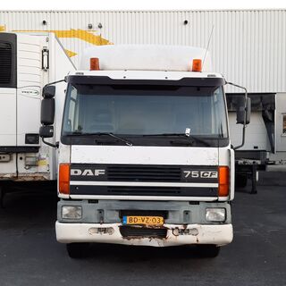 Vrachtwagen, DAF, AE75RC