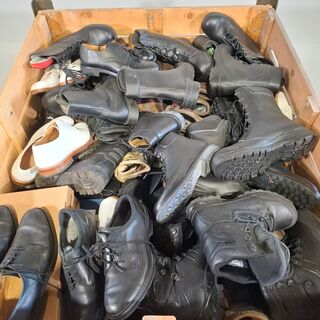 Ca. 85x Paar diverse schoenen