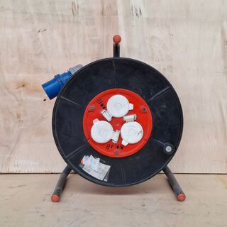 Kabelhaspel 230V, v.v. eurostekker