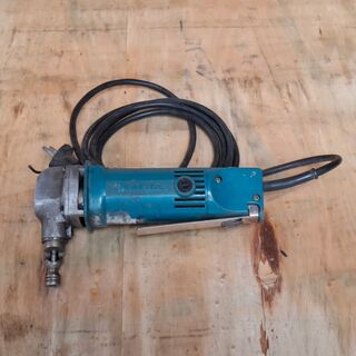 Knabbelschaar Makita, JN1600