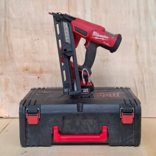 Accu tacker, Milwaukee, M18 FN15GA, 2024