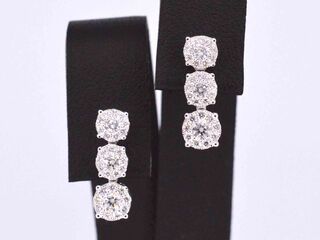 Oorhangers met drie chatons van diamanten
