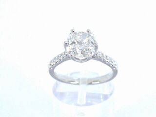 Witgouden 18 carat ring met een grote natuurlijke briljant geslepen di