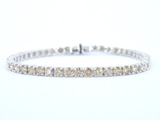 Witgouden tennisarmband met natuurlijke diamanten