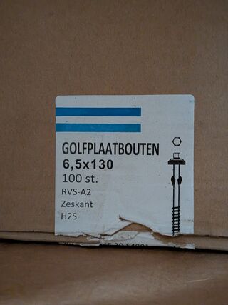 Partij divers ijzerwaar op pallet