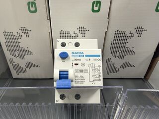Ca. 16x Aardlekschakelaar 1p+N, 25A, 30mA, Type B, 10kA GACIA, PR8M-B2