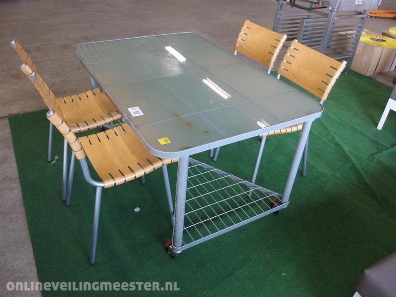 Tafel met glasplaat en 4x stoel Onlineveilingmeester.nl