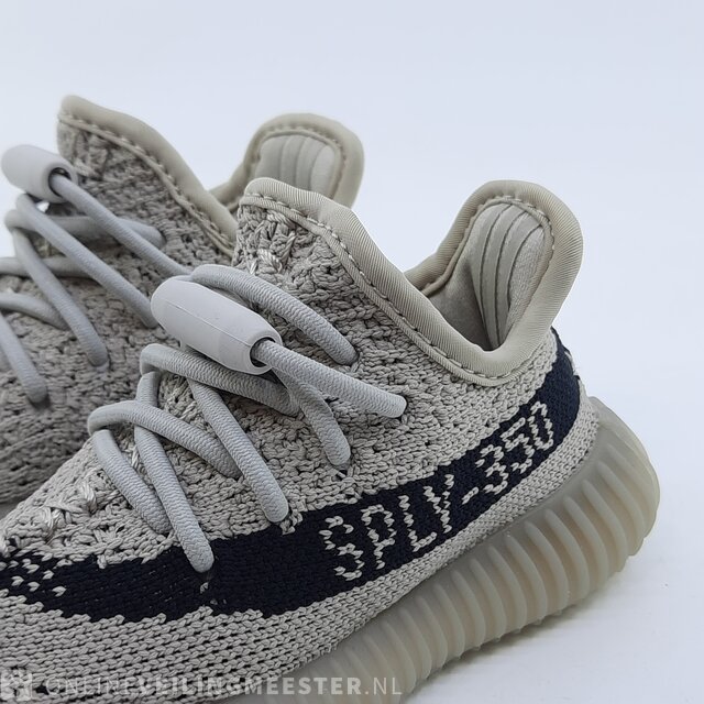 Paar kinders sneakers maat 19 Adidas Yeezy Boost 350 V2 Infants Onlineveilingmeester