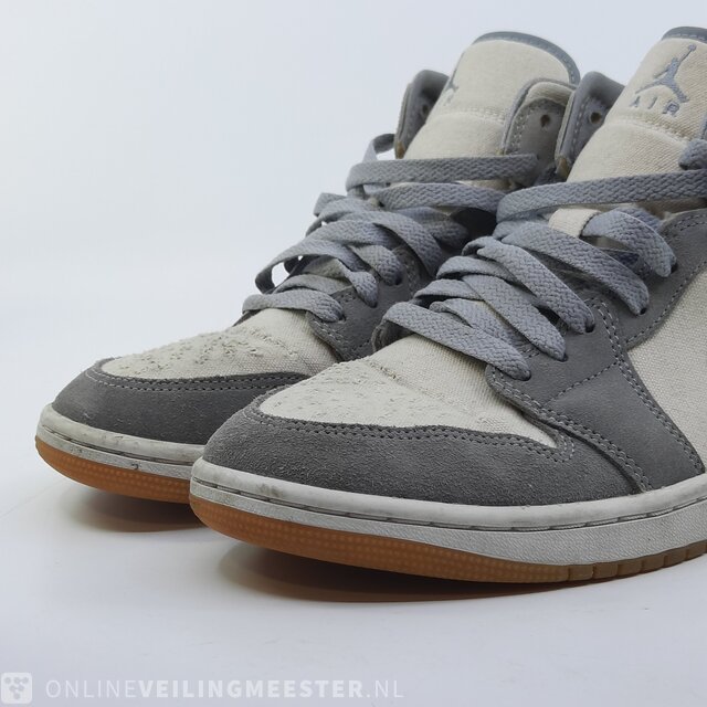 Air jordan 1 discount mid maat 40