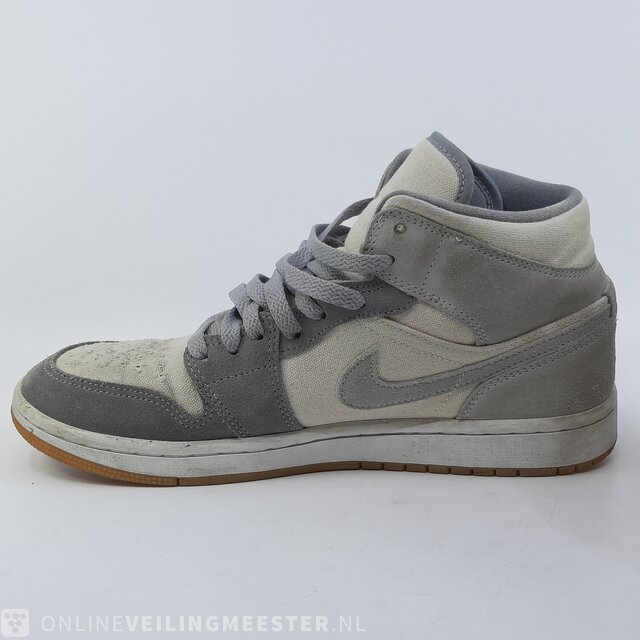 Nike air jordan best sale 1 mid maat 40