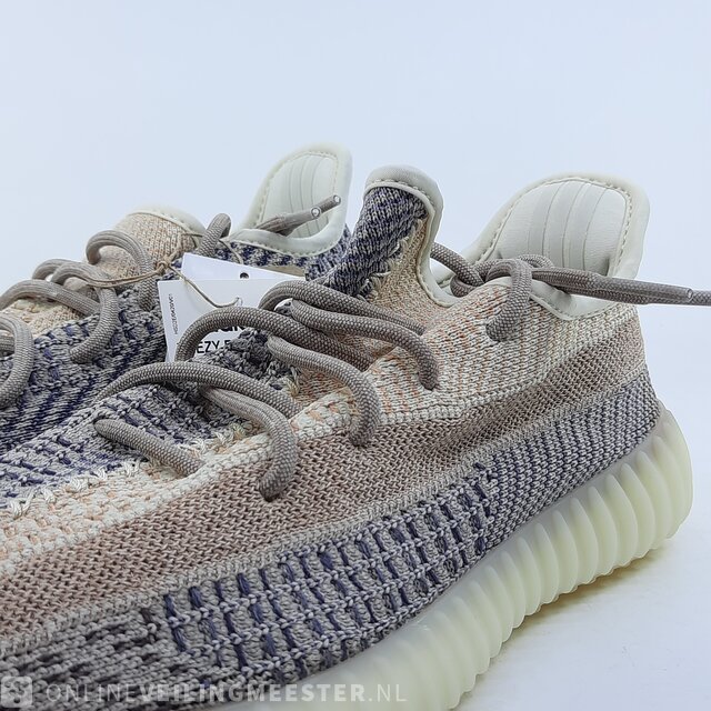 Yeezy maat online 42