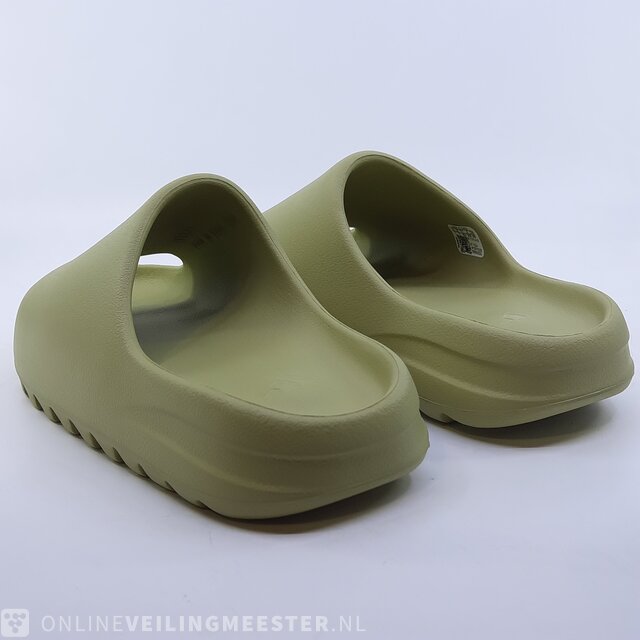 Adidas slippers maat discount 40