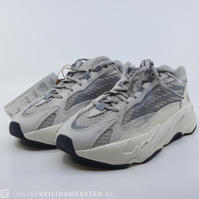 Adidas yeezy boost 700 36 best sale