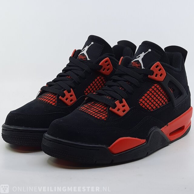 Pair of sneakers size 38 Nike Air Jordan 4 Retro GS 408452 016 Onlineauctionmaster