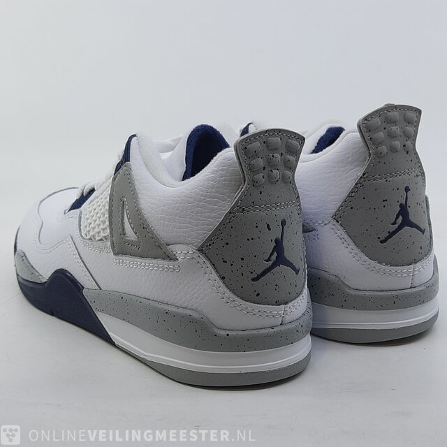 Nike jordan outlet maat 33