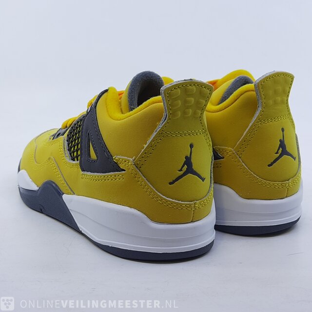 Nike jordan maat 28 hot sale