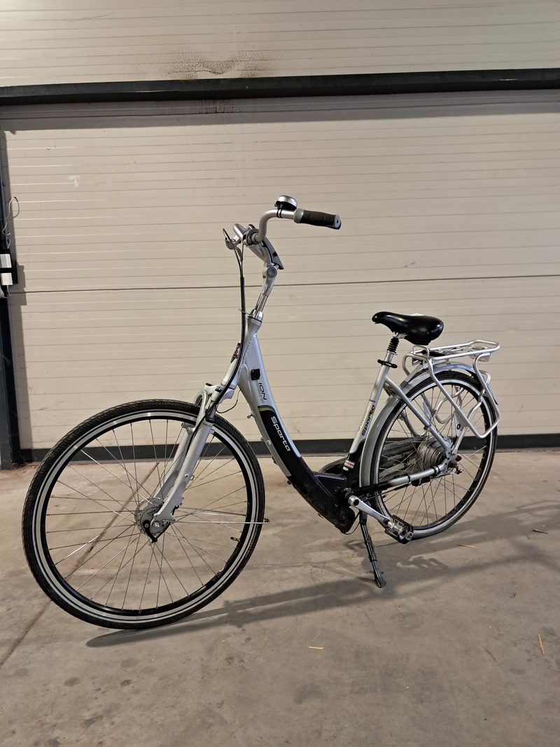 gravel bike orbea damen Denna H50 2026 Ivory White Gloss/Titan Gold Gloss XS If youre in search Cube Store