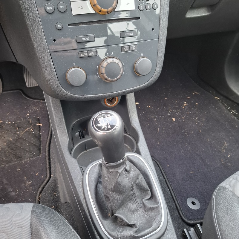 Personenauto, Opel, Corsa, 1.3 CDTi EcoFlex S/S Cosmo, 2011 – foto 10 – kavel bij Domeinen Roerende Zaken, Soesterberg