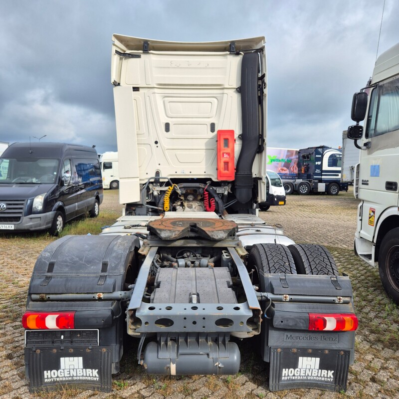 Vrachtwagen, Mercedes-Benz, Actros, 2015 – foto 6 – kavel bij Domeinen Roerende Zaken, Soesterberg