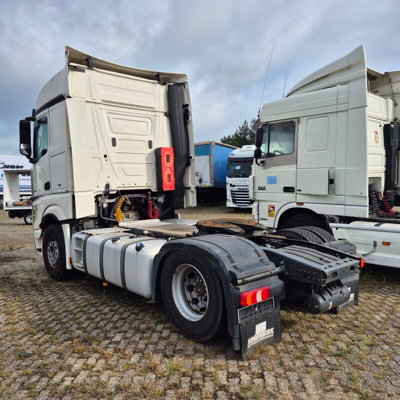 Vrachtwagen, Mercedes-Benz, Actros, 2015 – foto 7 – kavel bij Domeinen Roerende Zaken, Soesterberg