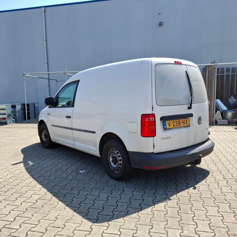 Bedrijfsauto, Volkswagen, Caddy 2.0 TDI BMT Trendline, 2.0 TDI L1H1 BMT Trendline, 2017 – foto 8 – kavel bij Onlineveilingmeester, Heerenveen