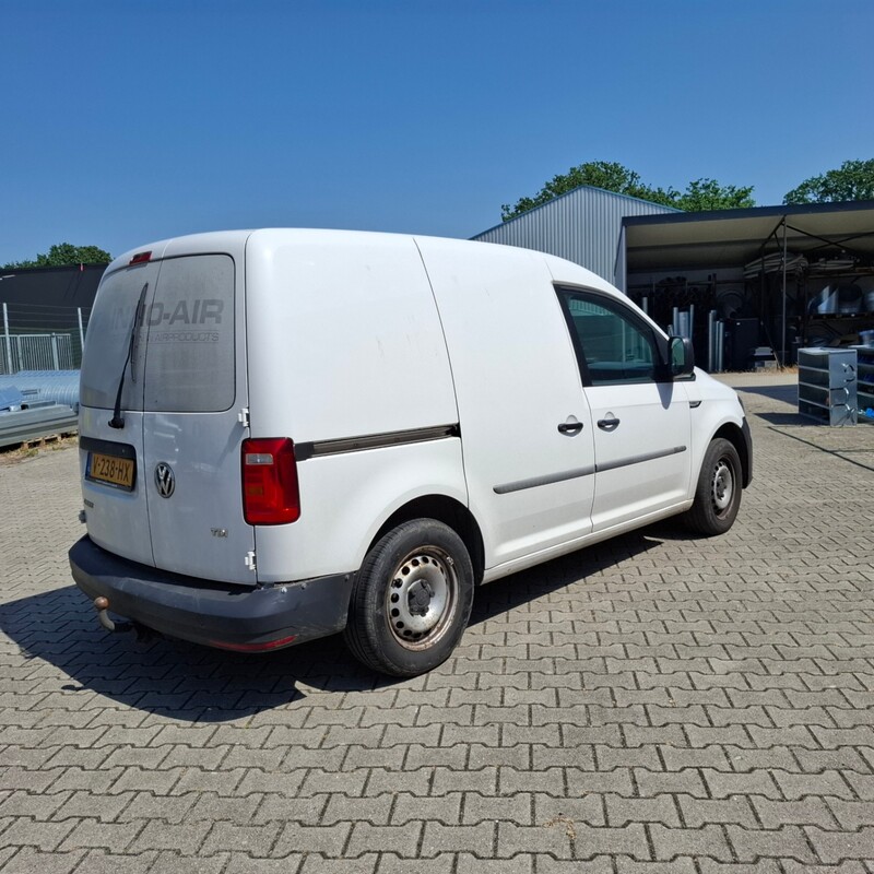 Bedrijfsauto, Volkswagen, Caddy 2.0 TDI BMT Trendline, 2.0 TDI L1H1 BMT Trendline, 2017 – foto 6 – kavel bij Onlineveilingmeester, Heerenveen