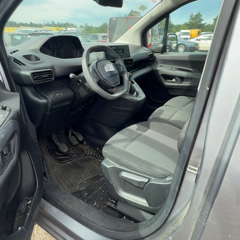 Bedrijfsauto, Peugeot, Partner, 2020 – foto 10 – kavel bij Domeinen Roerende Zaken, Soesterberg