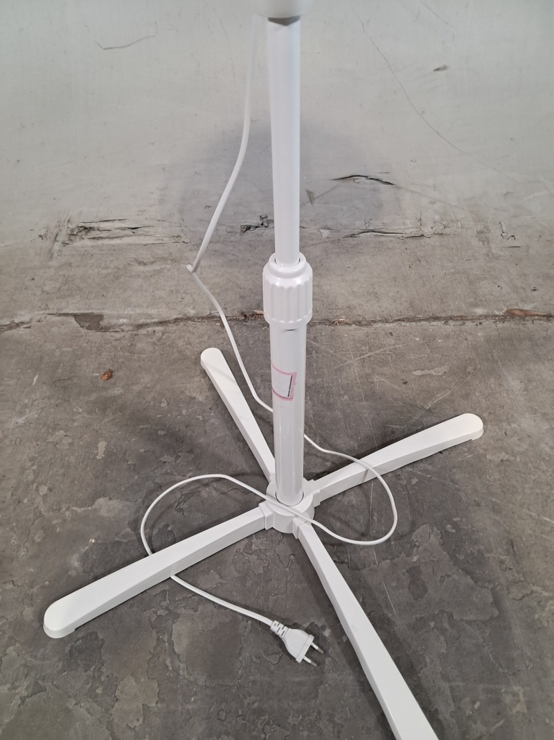 Ca. 31x Staande ventilator, O.a. Strijbosch – foto 3 – kavel bij Domeinen Roerende Zaken, Groningen