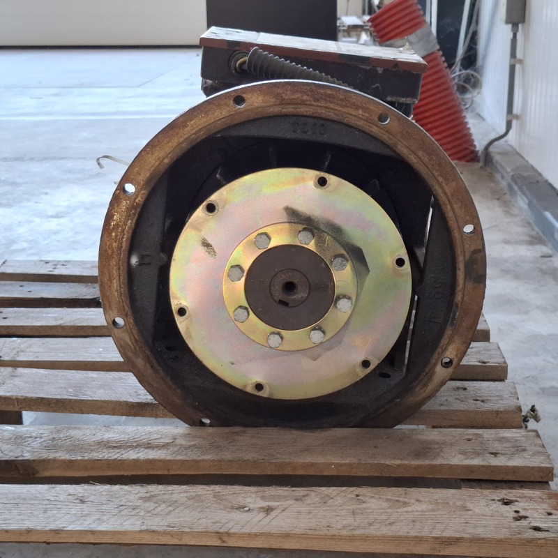 Stroom generator, Genelec, WT10 – foto 4 – kavel bij Onlineveilingmeester, Raalte