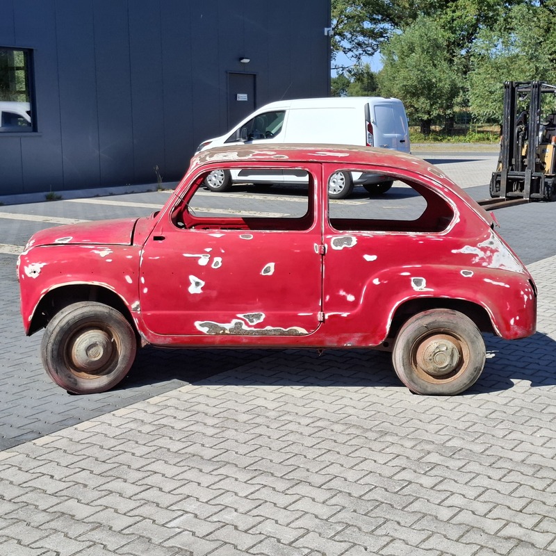 Restauratieproject, Fiat, 600D, 1966, met kamikaze deuren – foto 4 – kavel bij Onlineveilingmeester, Heerenveen