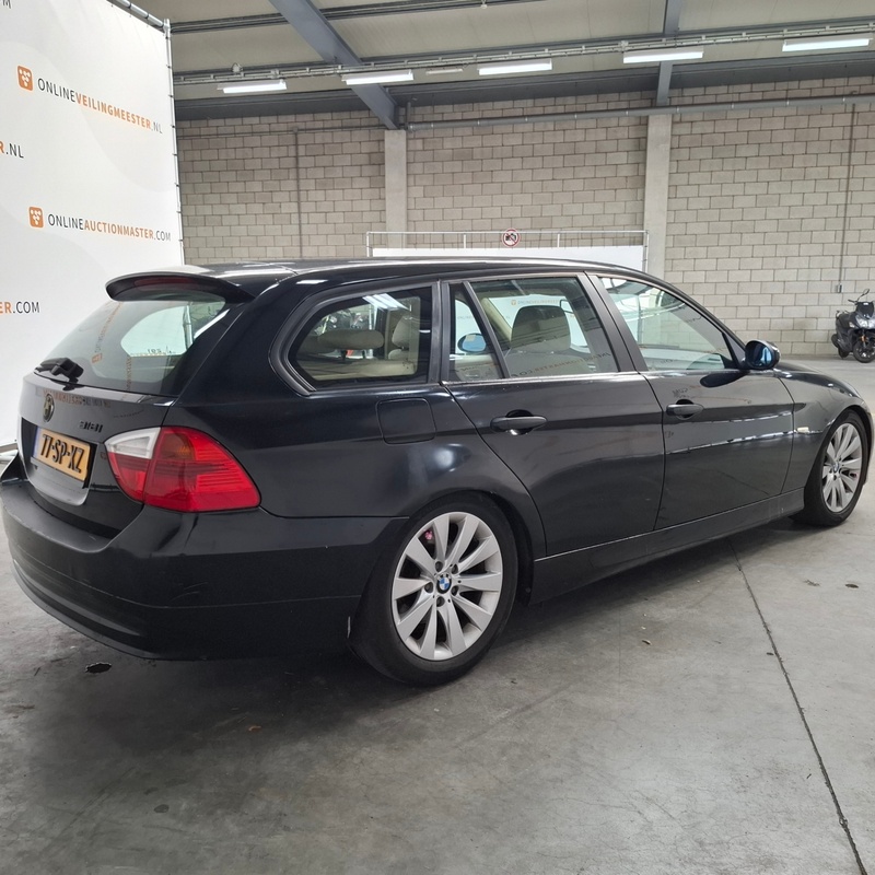 Personenauto, BMW, 3-serie Touring, 318i, 2006 – foto 8 – kavel bij Domeinen Roerende Zaken, Soesterberg