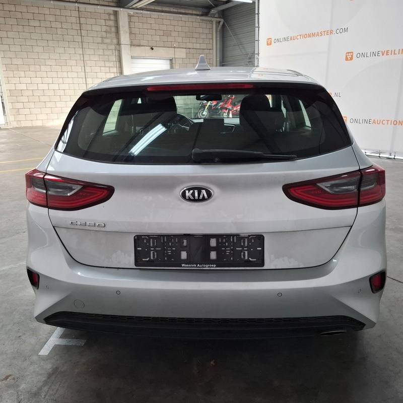 Personenauto, Kia, Ceed, 2019 – foto 9 – kavel bij Domeinen Roerende Zaken, Soesterberg