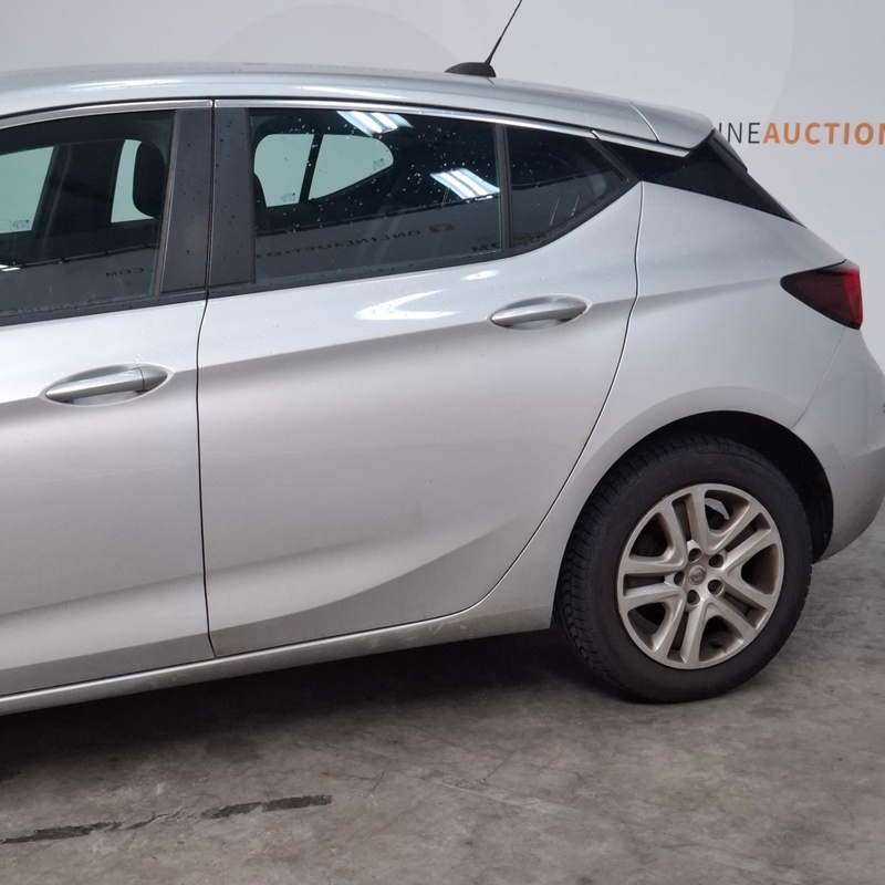 Personenauto, Opel, Astra 1.6 CDTi, 2019 – foto 8 – kavel bij Domeinen Roerende Zaken, Soesterberg