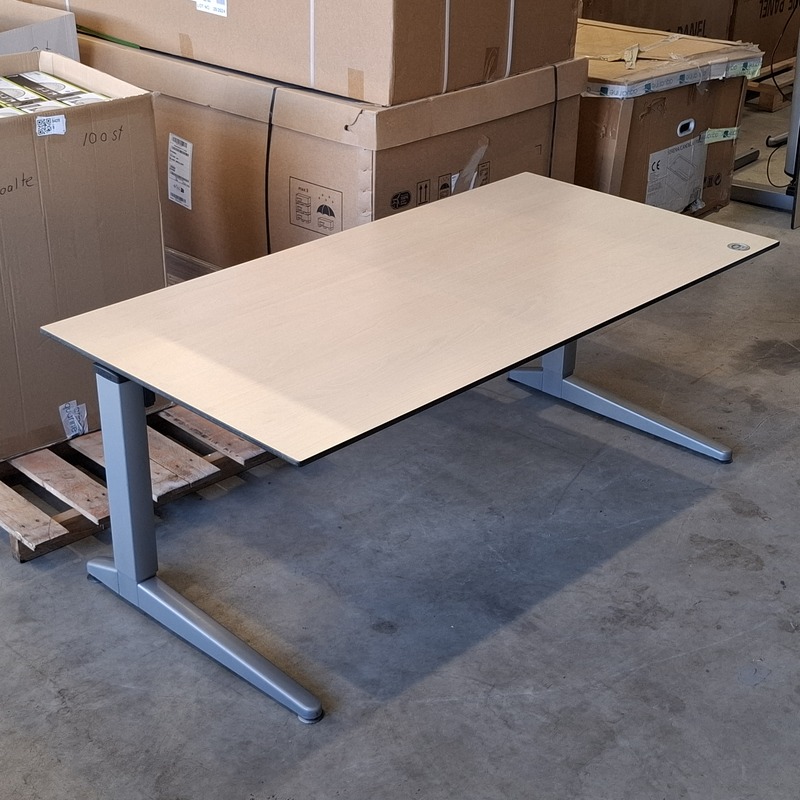 Elektrisch verstelbaar bureau | 160x80 cm, Ahrend, Ahorn – kavel bij Onlineveilingmeester, Raalte