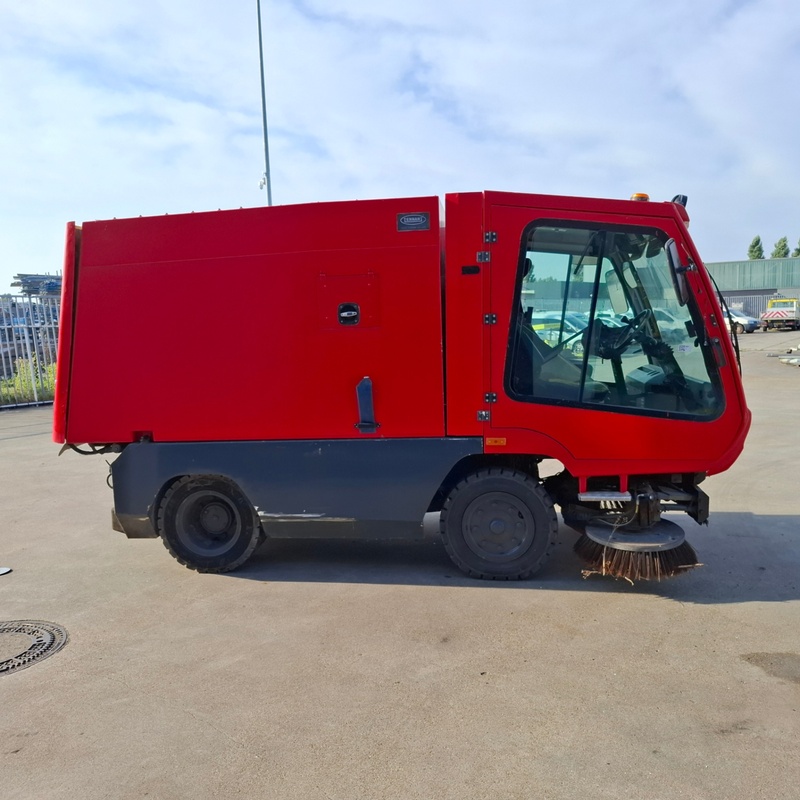 Veegmachine, Tennant, A85, 2011 – foto 5 – kavel bij Onlineveilingmeester, Heerenveen