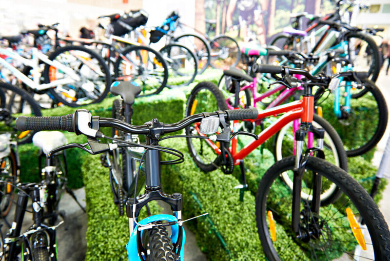 Motoren, scooters en fietsen