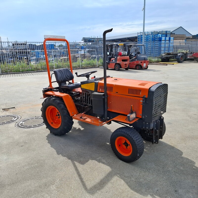 Tractor, Agria, 4900, Oranje, 1965 – foto 4 – kavel bij Onlineveilingmeester, Heerenveen