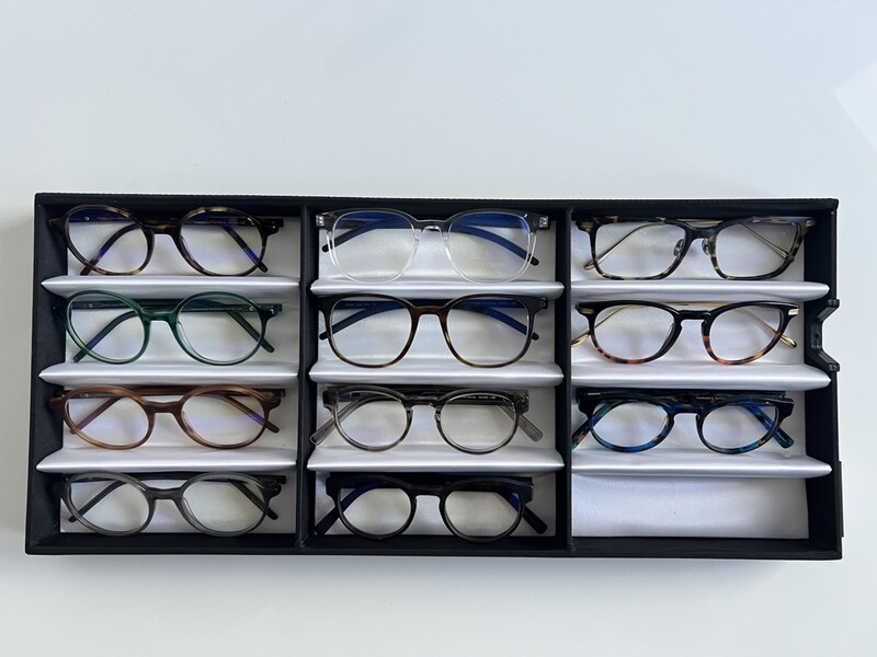 Ca. 11x Optische monturen, Tom Davies, in luxe opbergdoos/displaytray